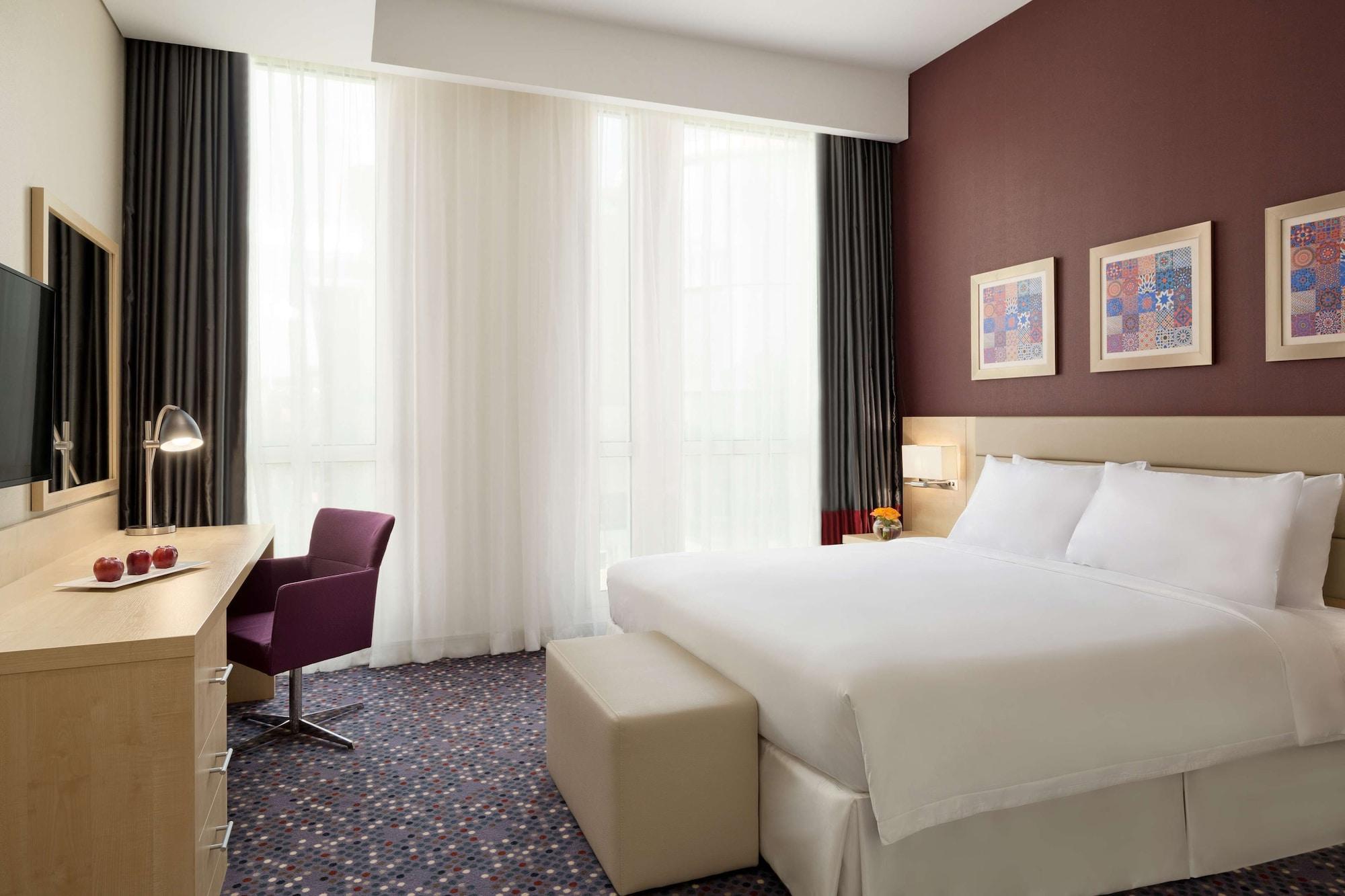 Sas Residence & Hotel, Dhahran - Formerly Radisson Blu Эль-Хубар Экстерьер фото