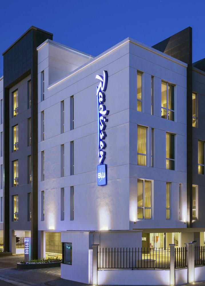 Sas Residence & Hotel, Dhahran - Formerly Radisson Blu Эль-Хубар Экстерьер фото